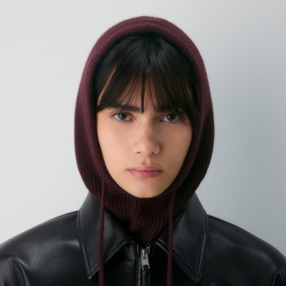 Sunday Best Rib Hood - Picture 2 of 4